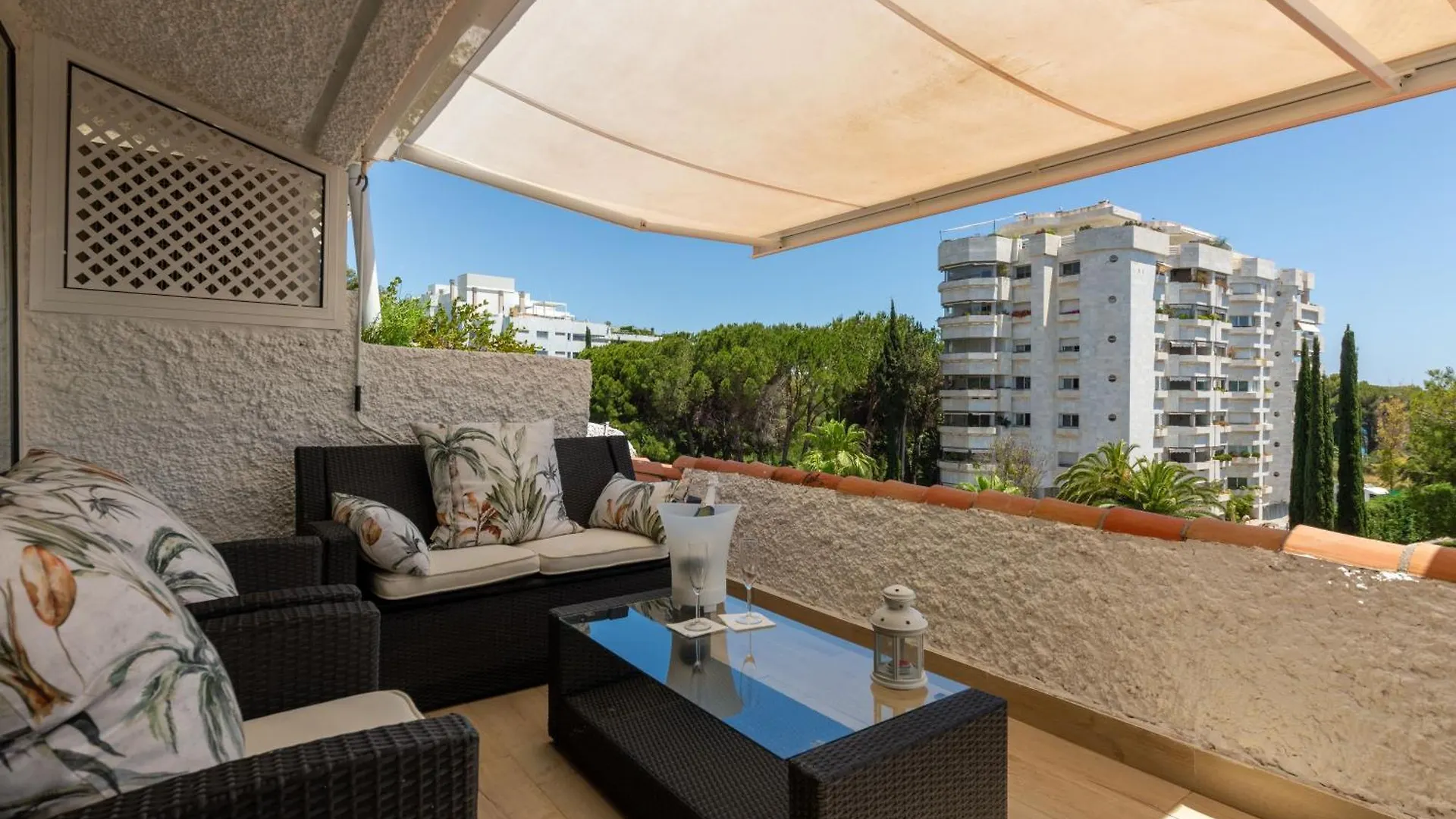 714 Luxury Plaza Suite Estudio Junto A La Playa Marbella 0*,