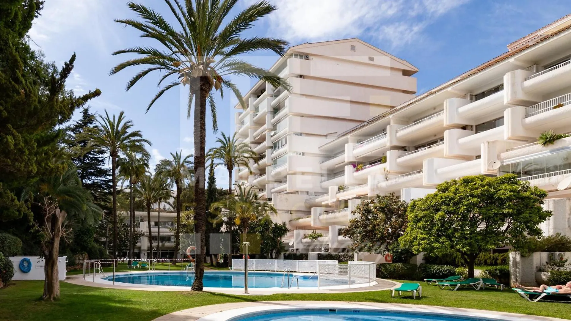 714 Luxury Plaza Suite Estudio Junto A La Playa Marbella